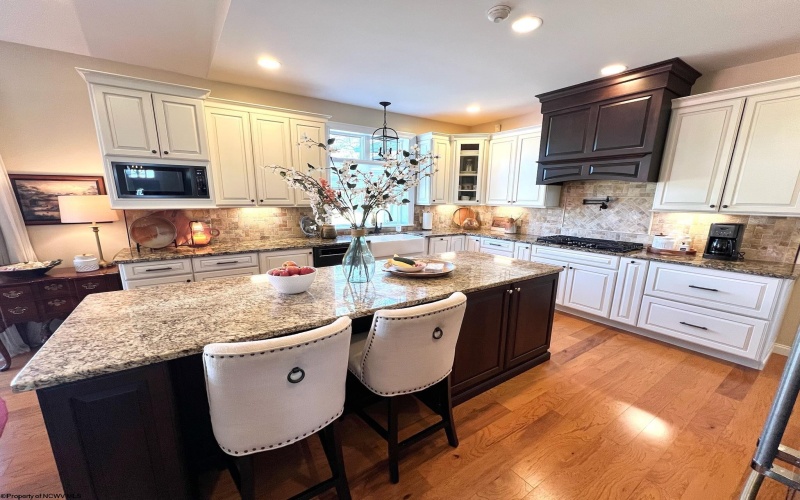 2028 Georgian Lane, Morgantown, West Virginia 26508, 3 Bedrooms Bedrooms, 7 Rooms Rooms,2 BathroomsBathrooms,Single Family Detached,For Sale,Georgian,10161260