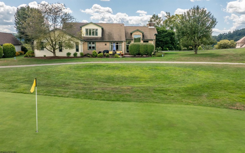 2028 Georgian Lane, Morgantown, West Virginia 26508, 3 Bedrooms Bedrooms, 7 Rooms Rooms,2 BathroomsBathrooms,Single Family Detached,For Sale,Georgian,10161260