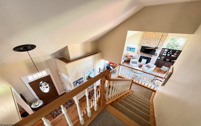 2028 Georgian Lane, Morgantown, West Virginia 26508, 3 Bedrooms Bedrooms, 7 Rooms Rooms,2 BathroomsBathrooms,Single Family Detached,For Sale,Georgian,10161260