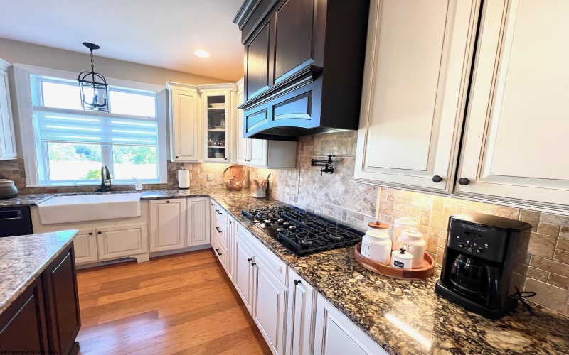 2028 Georgian Lane, Morgantown, West Virginia 26508, 3 Bedrooms Bedrooms, 7 Rooms Rooms,2 BathroomsBathrooms,Single Family Detached,For Sale,Georgian,10161260