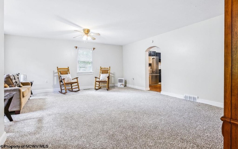 409 Nutters Run Road, Nutter Fort, West Virginia 26301, 4 Bedrooms Bedrooms, 10 Rooms Rooms,3 BathroomsBathrooms,Single Family Detached,For Sale,Nutters Run,10161258