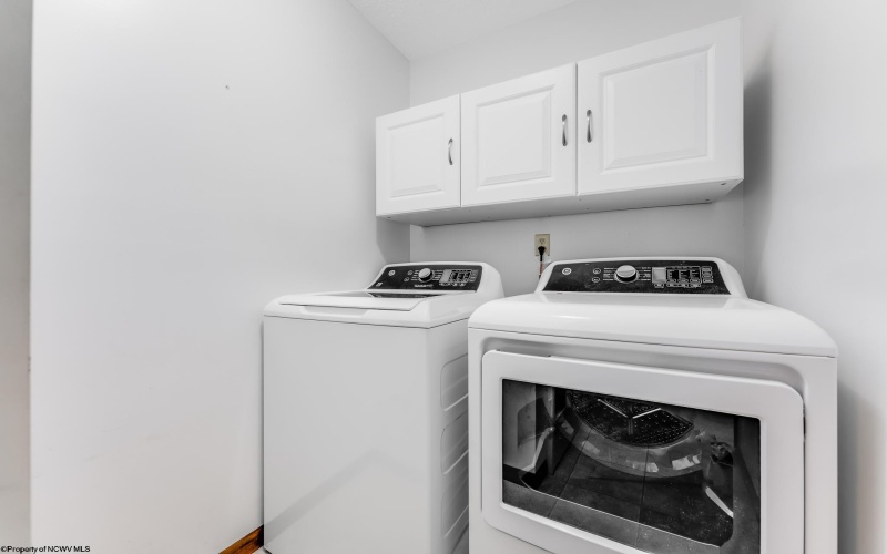 398 Rohr Avenue, Buckhannon, West Virginia 26201, 5 Bedrooms Bedrooms, 8 Rooms Rooms,2 BathroomsBathrooms,Single Family Detached,For Sale,Rohr,10161261