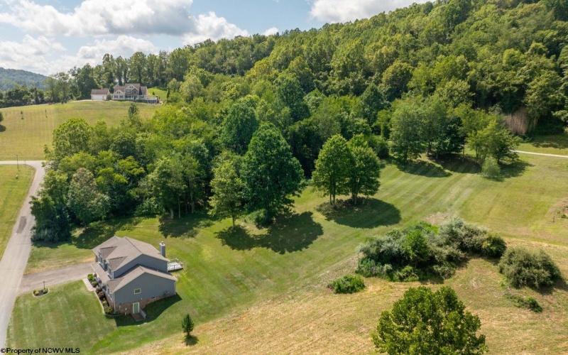 148 Orvis Drive, Bridgeport, West Virginia 26330, 4 Bedrooms Bedrooms, 10 Rooms Rooms,2 BathroomsBathrooms,Single Family Detached,For Sale,Orvis,10161263