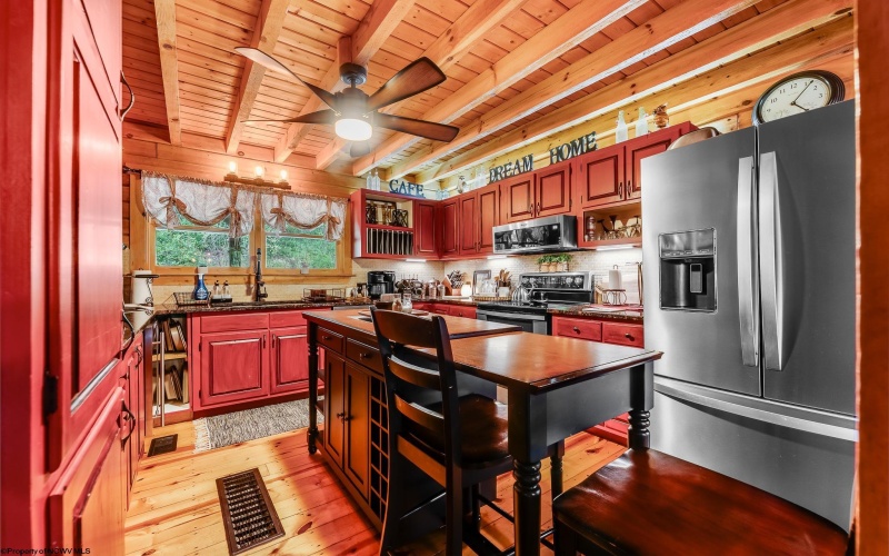 74 Ken Snyder Road, Tunnelton, West Virginia 26444, 4 Bedrooms Bedrooms, 14 Rooms Rooms,3 BathroomsBathrooms,Single Family Detached,For Sale,Ken Snyder,10161268