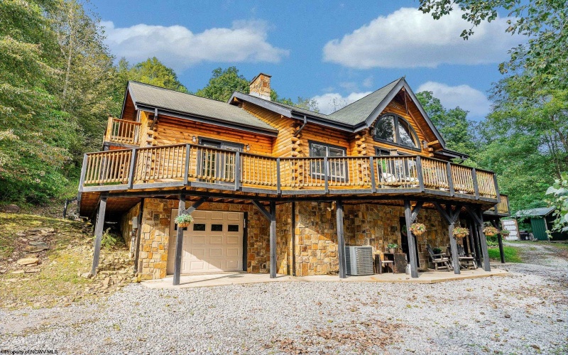 74 Ken Snyder Road, Tunnelton, West Virginia 26444, 4 Bedrooms Bedrooms, 14 Rooms Rooms,3 BathroomsBathrooms,Single Family Detached,For Sale,Ken Snyder,10161268