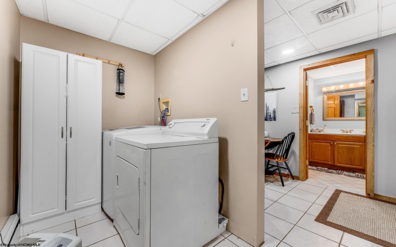 74 Ken Snyder Road, Tunnelton, West Virginia 26444, 4 Bedrooms Bedrooms, 14 Rooms Rooms,3 BathroomsBathrooms,Single Family Detached,For Sale,Ken Snyder,10161268