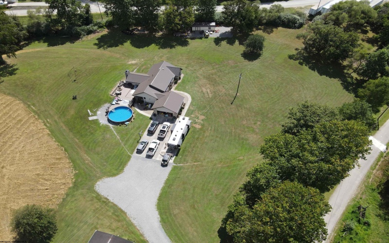 790 Grass Run Road, Weston, West Virginia 26452, 3 Bedrooms Bedrooms, 7 Rooms Rooms,2 BathroomsBathrooms,Single Family Detached,For Sale,Grass Run,10161273
