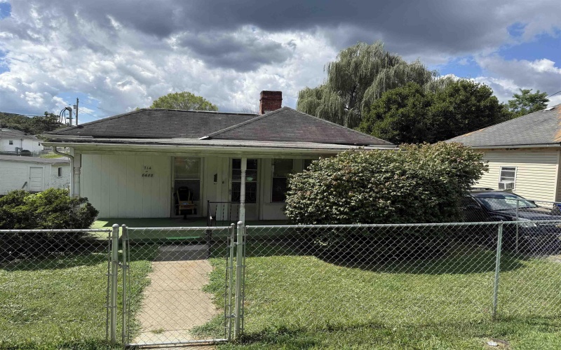 8688 Cost Avenue, Stonewood, West Virginia 26301, 2 Bedrooms Bedrooms, 4 Rooms Rooms,1 BathroomBathrooms,Single Family Detached,For Sale,Cost,10161274