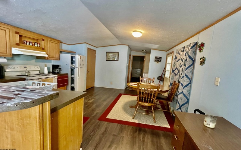 50 Boswell Street, Tunnelton, West Virginia 26444, 2 Bedrooms Bedrooms, 6 Rooms Rooms,1 BathroomBathrooms,Single Family Detached,For Sale,Boswell,10161277