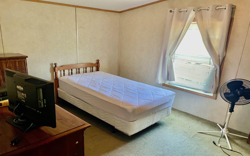 50 Boswell Street, Tunnelton, West Virginia 26444, 2 Bedrooms Bedrooms, 6 Rooms Rooms,1 BathroomBathrooms,Single Family Detached,For Sale,Boswell,10161277