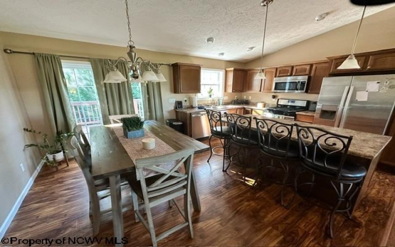 45 Ashbury Lane, Fairmont, West Virginia 26554-3473, 4 Bedrooms Bedrooms, 8 Rooms Rooms,2 BathroomsBathrooms,Single Family Detached,For Sale,Ashbury,10161278
