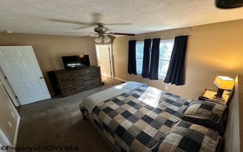 45 Ashbury Lane, Fairmont, West Virginia 26554-3473, 4 Bedrooms Bedrooms, 8 Rooms Rooms,2 BathroomsBathrooms,Single Family Detached,For Sale,Ashbury,10161278