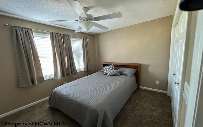 45 Ashbury Lane, Fairmont, West Virginia 26554-3473, 4 Bedrooms Bedrooms, 8 Rooms Rooms,2 BathroomsBathrooms,Single Family Detached,For Sale,Ashbury,10161278