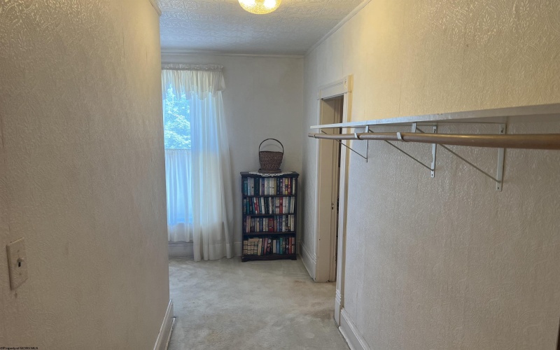 615 Mason Street, Fairmont, West Virginia 26554, 3 Bedrooms Bedrooms, 7 Rooms Rooms,2 BathroomsBathrooms,Single Family Detached,For Sale,Mason,10161281