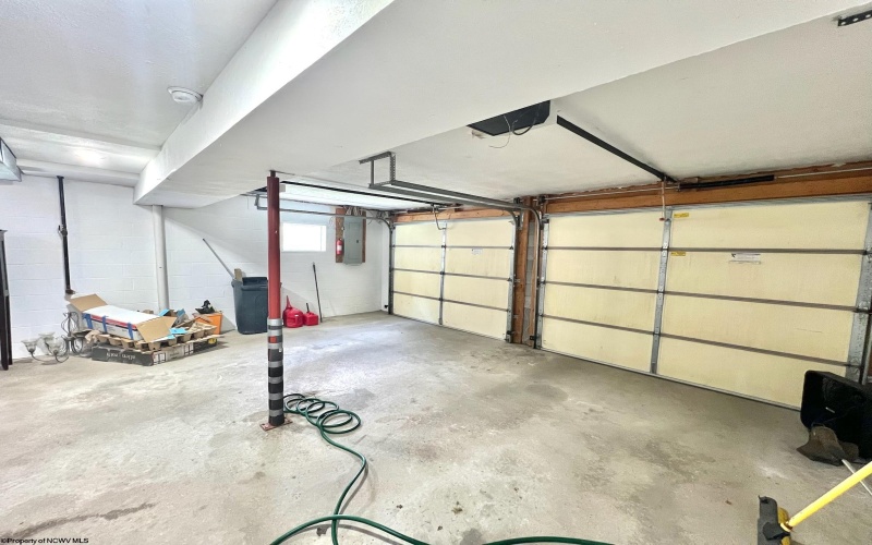 2061 Pinecrest Drive, Morgantown, West Virginia 26505, 3 Bedrooms Bedrooms, 7 Rooms Rooms,2 BathroomsBathrooms,Single Family Detached,For Sale,Pinecrest,10161279