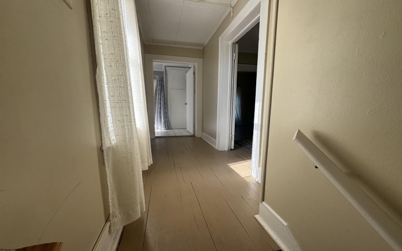 15 Ritchie Street, Buckhannon, West Virginia 26201, 2 Bedrooms Bedrooms, 5 Rooms Rooms,2 BathroomsBathrooms,Single Family Detached,For Sale,Ritchie,10161280