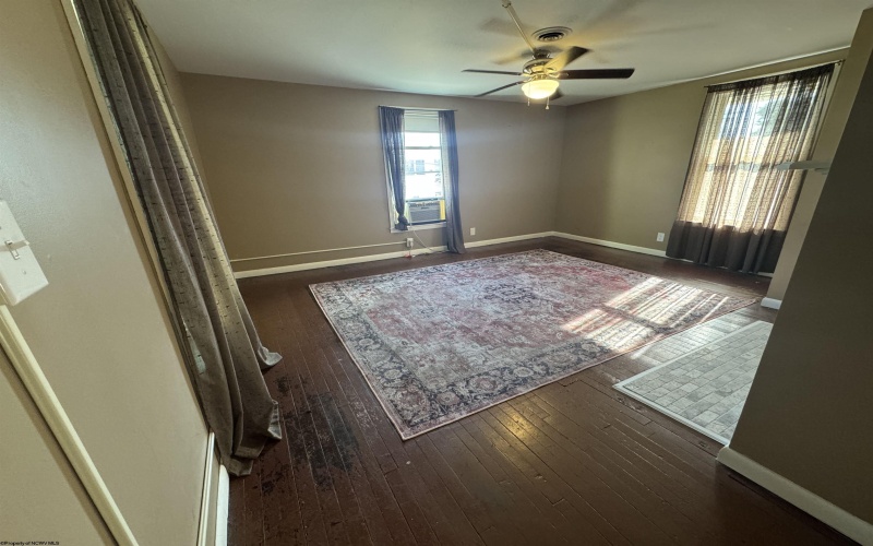 15 Ritchie Street, Buckhannon, West Virginia 26201, 2 Bedrooms Bedrooms, 5 Rooms Rooms,2 BathroomsBathrooms,Single Family Detached,For Sale,Ritchie,10161280