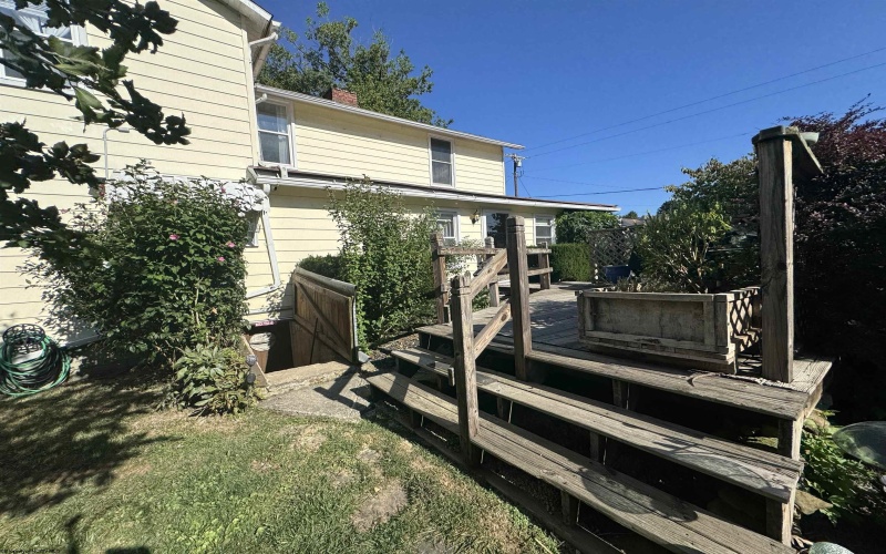15 Ritchie Street, Buckhannon, West Virginia 26201, 2 Bedrooms Bedrooms, 5 Rooms Rooms,2 BathroomsBathrooms,Single Family Detached,For Sale,Ritchie,10161280