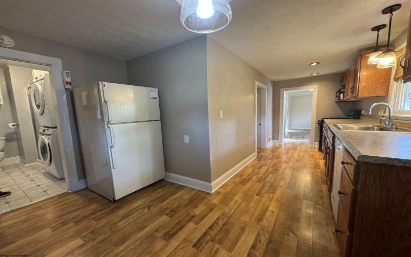 15 Ritchie Street, Buckhannon, West Virginia 26201, 2 Bedrooms Bedrooms, 5 Rooms Rooms,2 BathroomsBathrooms,Single Family Detached,For Sale,Ritchie,10161280