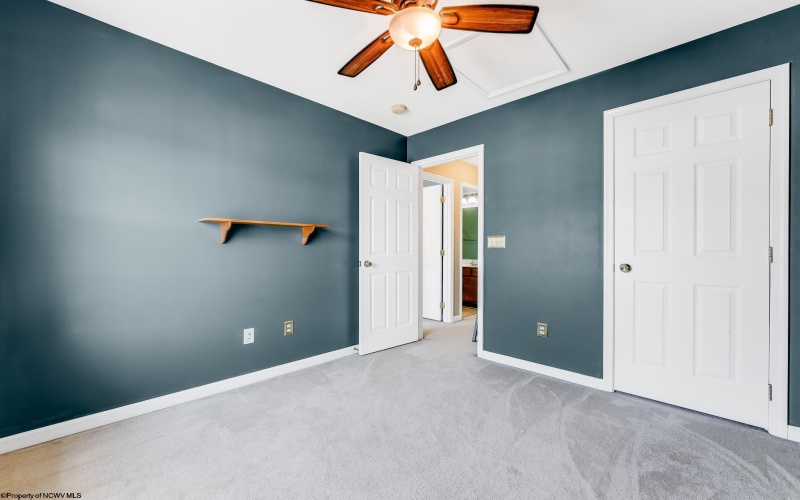 134 BIRDS EYE VIEW Drive, Morgantown, West Virginia 26501, 3 Bedrooms Bedrooms, 5 Rooms Rooms,2 BathroomsBathrooms,Single Family Attached,For Sale,BIRDS EYE VIEW,10161284