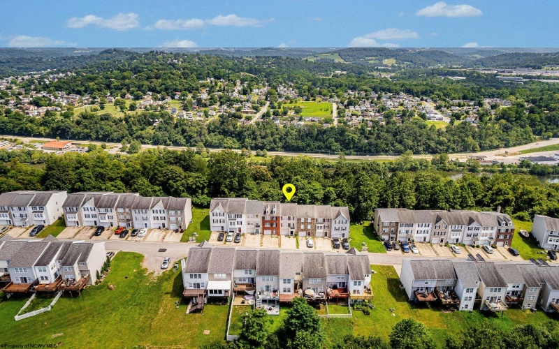 134 BIRDS EYE VIEW Drive, Morgantown, West Virginia 26501, 3 Bedrooms Bedrooms, 5 Rooms Rooms,2 BathroomsBathrooms,Single Family Attached,For Sale,BIRDS EYE VIEW,10161284