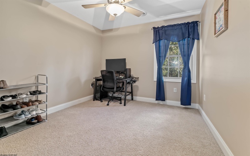 110 New Castle Drive, Morgantown, West Virginia 26508, 3 Bedrooms Bedrooms, 7 Rooms Rooms,2 BathroomsBathrooms,Single Family Attached,For Sale,New Castle,10161290