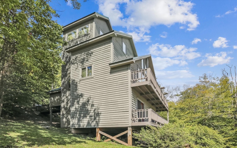 29 Green Lane, Davis, West Virginia 26260, 3 Bedrooms Bedrooms, 7 Rooms Rooms,2 BathroomsBathrooms,Single Family Detached,For Sale,Green,10161299