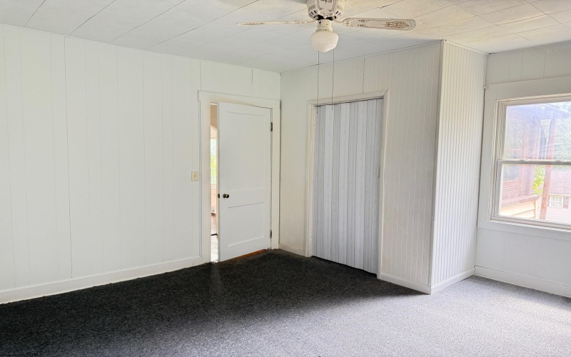 1352 Limestone Road, Clarksburg, West Virginia 26301, 2 Bedrooms Bedrooms, 5 Rooms Rooms,1 BathroomBathrooms,Single Family Detached,For Sale,Limestone,10161296