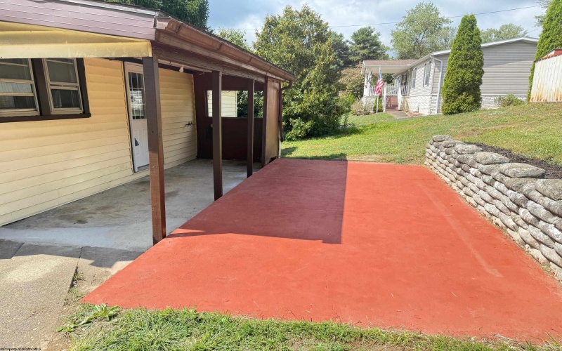 1352 Limestone Road, Clarksburg, West Virginia 26301, 2 Bedrooms Bedrooms, 5 Rooms Rooms,1 BathroomBathrooms,Single Family Detached,For Sale,Limestone,10161296