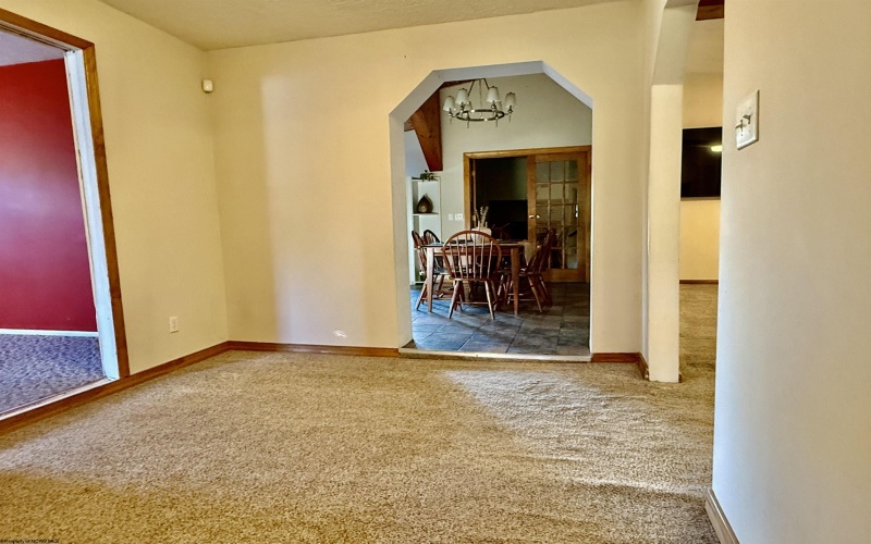 602 Hoult Road, Fairmont, West Virginia 26554, 3 Bedrooms Bedrooms, 6 Rooms Rooms,4 BathroomsBathrooms,Single Family Detached,For Sale,Hoult,10161288