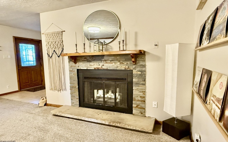 602 Hoult Road, Fairmont, West Virginia 26554, 3 Bedrooms Bedrooms, 6 Rooms Rooms,4 BathroomsBathrooms,Single Family Detached,For Sale,Hoult,10161288