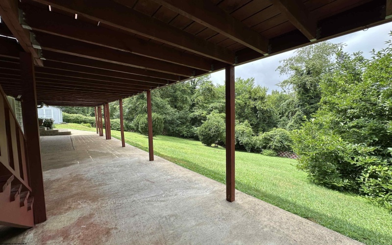 196 Buena Vista Avenue, Clarksburg, West Virginia 26301, 3 Bedrooms Bedrooms, 7 Rooms Rooms,1 BathroomBathrooms,Single Family Detached,For Sale,Buena Vista,10160617
