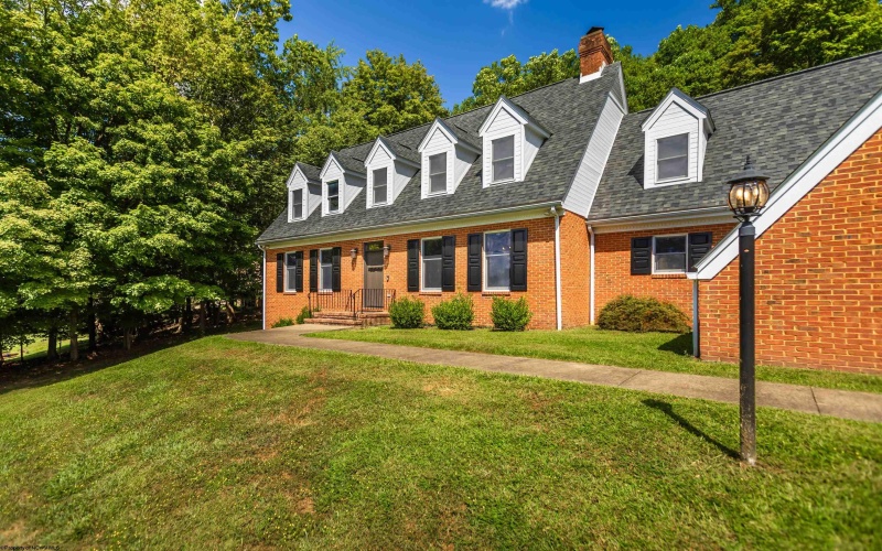 3703 Swallowtail Drive, Morgantown, West Virginia 26508, 5 Bedrooms Bedrooms, 17 Rooms Rooms,4 BathroomsBathrooms,Single Family Detached,For Sale,Swallowtail,10161295