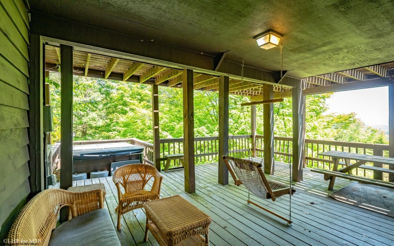 65 Snow Run Road, Davis, West Virginia 26260, 3 Bedrooms Bedrooms, 5 Rooms Rooms,2 BathroomsBathrooms,Single Family Detached,For Sale,Snow Run,10154800