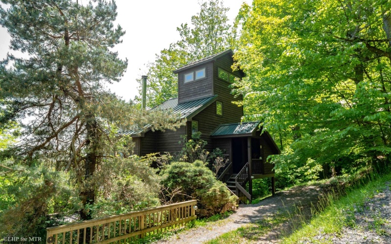65 Snow Run Road, Davis, West Virginia 26260, 3 Bedrooms Bedrooms, 5 Rooms Rooms,2 BathroomsBathrooms,Single Family Detached,For Sale,Snow Run,10154800
