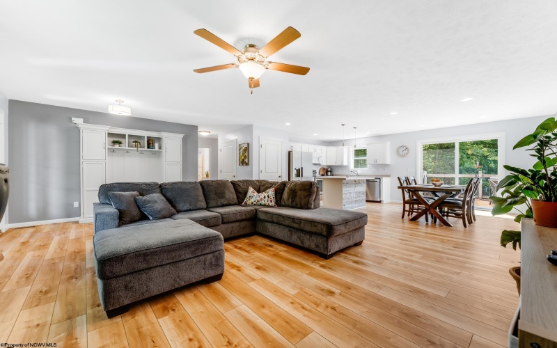 239 Shady Brook Estates, Bruceton Mills, West Virginia 26525, 3 Bedrooms Bedrooms, 8 Rooms Rooms,3 BathroomsBathrooms,Single Family Detached,For Sale,Shady Brook,10161314