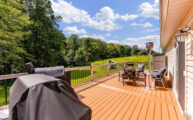 239 Shady Brook Estates, Bruceton Mills, West Virginia 26525, 3 Bedrooms Bedrooms, 8 Rooms Rooms,3 BathroomsBathrooms,Single Family Detached,For Sale,Shady Brook,10161314