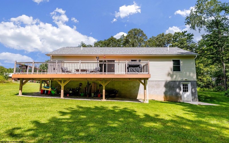 239 Shady Brook Estates, Bruceton Mills, West Virginia 26525, 3 Bedrooms Bedrooms, 8 Rooms Rooms,3 BathroomsBathrooms,Single Family Detached,For Sale,Shady Brook,10161314