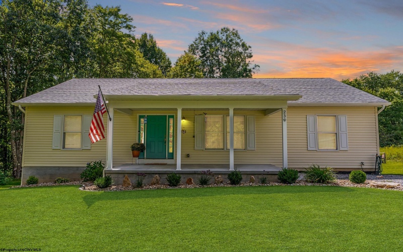 239 Shady Brook Estates, Bruceton Mills, West Virginia 26525, 3 Bedrooms Bedrooms, 8 Rooms Rooms,3 BathroomsBathrooms,Single Family Detached,For Sale,Shady Brook,10161314
