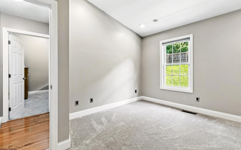 100 Claremont Court, Morgantown, West Virginia 26501, 3 Bedrooms Bedrooms, 7 Rooms Rooms,3 BathroomsBathrooms,Single Family Attached,For Sale,Claremont,10161319