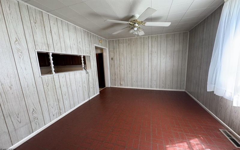 100 Randolph Street, Buckhannon, West Virginia 26201, 4 Bedrooms Bedrooms, 7 Rooms Rooms,2 BathroomsBathrooms,Single Family Detached,For Sale,Randolph,10161318