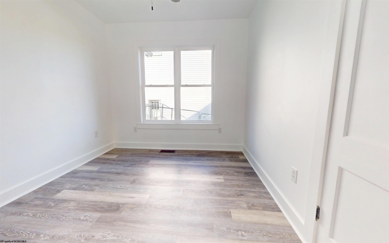 230 Grand Avenue, Bridgeport, West Virginia 26330, 3 Bedrooms Bedrooms, 8 Rooms Rooms,2 BathroomsBathrooms,Single Family Detached,For Sale,Grand,10161320