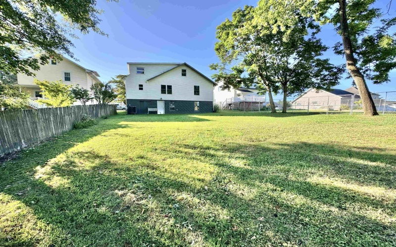 230 Grand Avenue, Bridgeport, West Virginia 26330, 3 Bedrooms Bedrooms, 8 Rooms Rooms,2 BathroomsBathrooms,Single Family Detached,For Sale,Grand,10161320