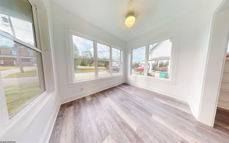 230 Grand Avenue, Bridgeport, West Virginia 26330, 3 Bedrooms Bedrooms, 8 Rooms Rooms,2 BathroomsBathrooms,Single Family Detached,For Sale,Grand,10161320