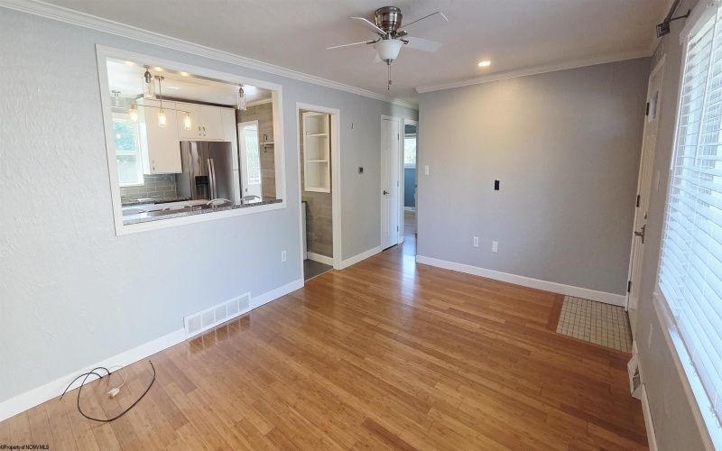 1572 Mary Lou Retton Drive, Fairmont, West Virginia 26554, 3 Bedrooms Bedrooms, 6 Rooms Rooms,2 BathroomsBathrooms,Single Family Detached,For Sale,Mary Lou Retton,10161321