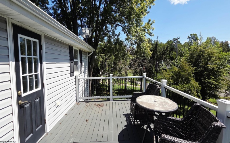 1572 Mary Lou Retton Drive, Fairmont, West Virginia 26554, 3 Bedrooms Bedrooms, 6 Rooms Rooms,2 BathroomsBathrooms,Single Family Detached,For Sale,Mary Lou Retton,10161321
