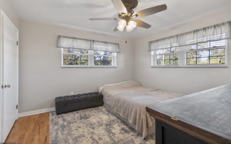 100 Vista Drive, Bridgeport, West Virginia 26330, 3 Bedrooms Bedrooms, 8 Rooms Rooms,2 BathroomsBathrooms,Single Family Detached,For Sale,Vista,10161322