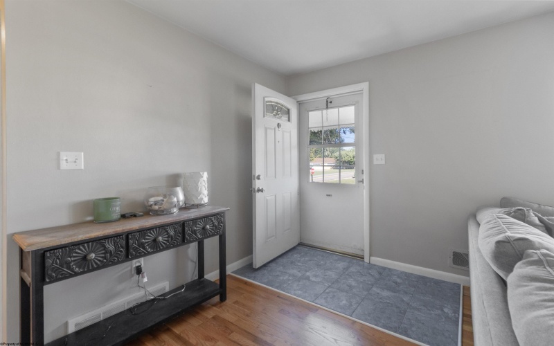 100 Vista Drive, Bridgeport, West Virginia 26330, 3 Bedrooms Bedrooms, 8 Rooms Rooms,2 BathroomsBathrooms,Single Family Detached,For Sale,Vista,10161322