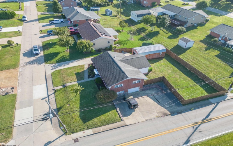 100 Vista Drive, Bridgeport, West Virginia 26330, 3 Bedrooms Bedrooms, 8 Rooms Rooms,2 BathroomsBathrooms,Single Family Detached,For Sale,Vista,10161322