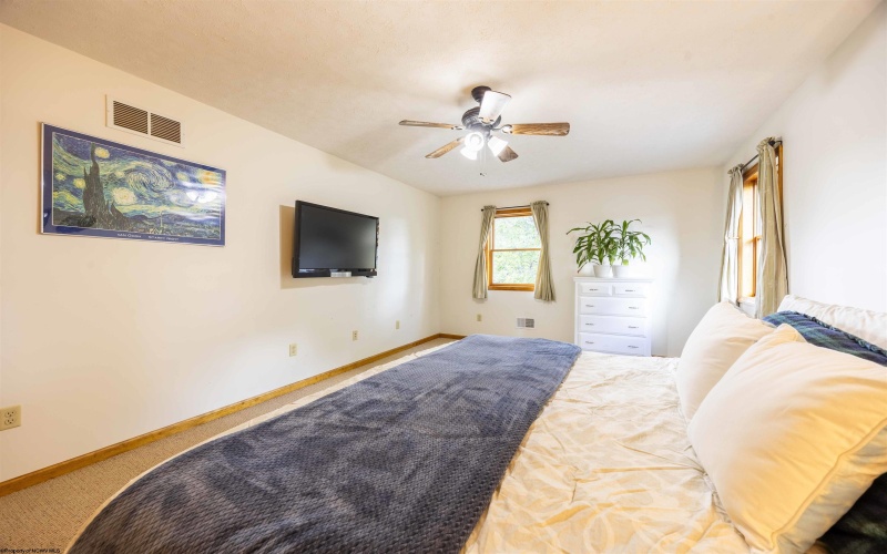 285 Cessna Lane, Davis, West Virginia 26260, 3 Bedrooms Bedrooms, 7 Rooms Rooms,2 BathroomsBathrooms,Single Family Detached,For Sale,Cessna,10161324